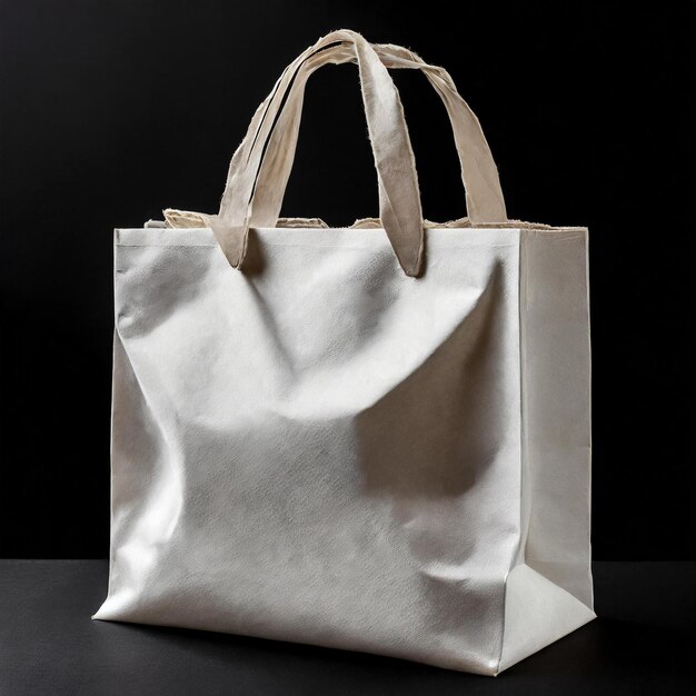 La danza de las luciérnagas ilumina la bolsa de papel blanco Kraft