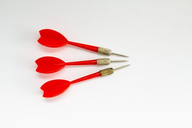 Darts für Darts auf weißem Hintergrund