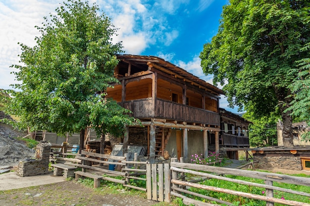 Das Dorf Upper Omalo und die Festung Keselo. Reise nach Georgien. Kaukasus