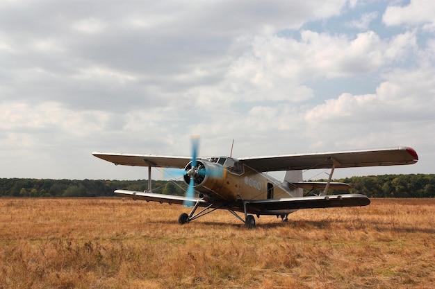 Das Flugzeug Altes Flugzeug