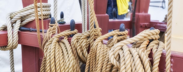 Das historische Segelboot Fregatten Jylland Nationalschatz Detail des alten dänischen Schiffes Fregatten Jylland Nationalschatz und Touristenattraktion in der Stadt Ebeltoft Dänemark