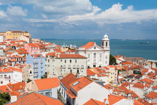 Das Kloster Sao Vicente de Fora ist eine Kirche und ein Kloster aus dem 17. Jahrhundert in Lissabon, Portugal