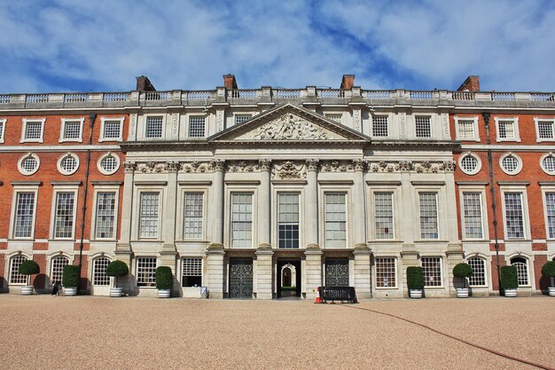 Das königliche Schloss Hampton Court England UK