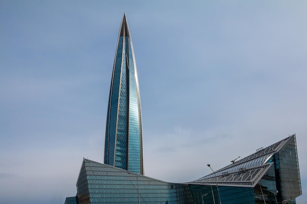 Das Lakhta Center ist ein 87stöckiger Wolkenkratzer in Sankt Petersburg, Russland