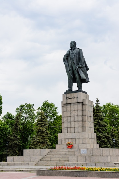 Das Lenindenkmal in Uljanowsk wurde am 22. April 1940 auf dem Leninplatz errichtet. Sein Autor, bekannter sowjetischer Bildhauer Manizer. Russland, Uljanowsk. 25. Mai 2018