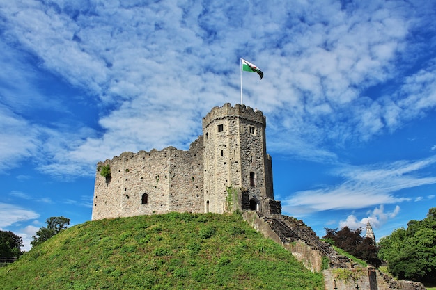 Das mittelalterliche Cardiff-Schloss in Wales, Großbritannien