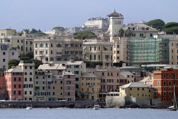 Das schöne Dorf Boccadasse in Genua