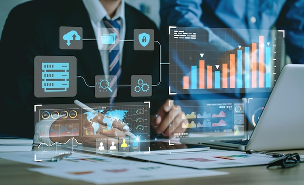 Foto datenmanagementsystem dms und business analytics-konzept geschäftsmann arbeitet und analyse verbinden