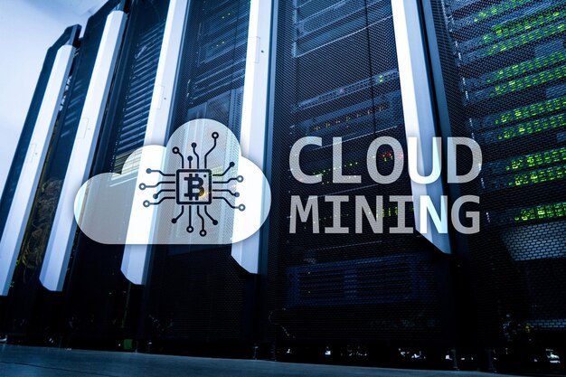 Datos de computación en la nube o criptomoneda Minería de Bitcoin Ethereum en el centro de datos Fondo de la sala de servidores