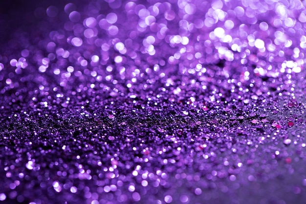 De perto o tecido roxo brilhante