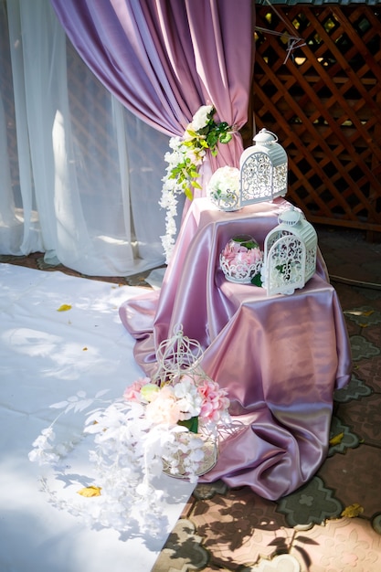 Decoração bonita em dia de casamento