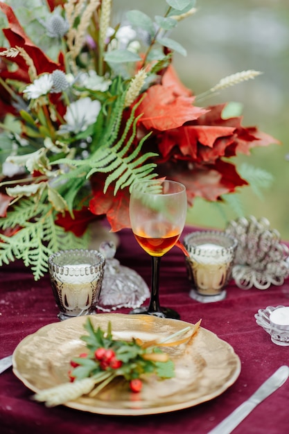 Decoração de casamento em cima da mesa