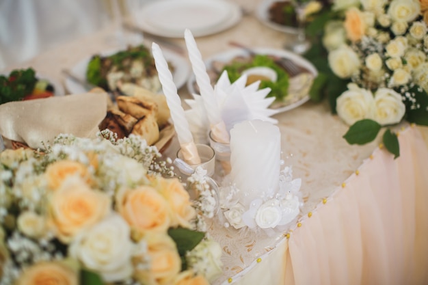 Decoração de eventos de casamento no restaurante