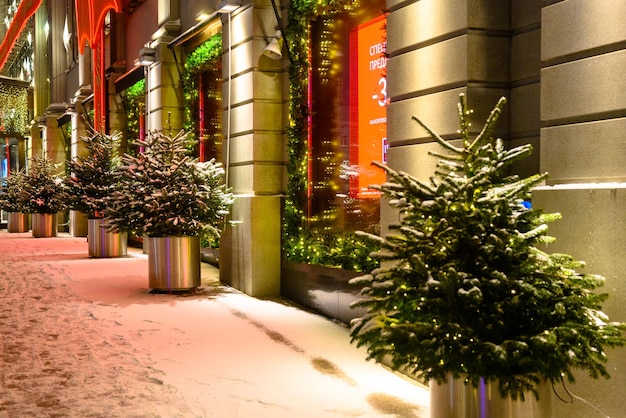 Decoração de natal das ruas a tempestade de neve