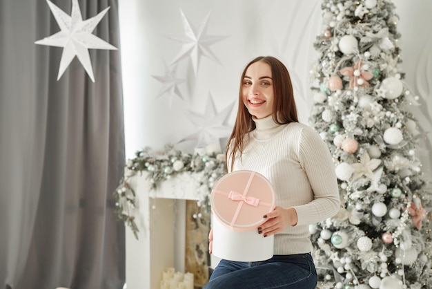 Decoração de natal vintage árvore de natal e presentes Aconchegante manhã de inverno