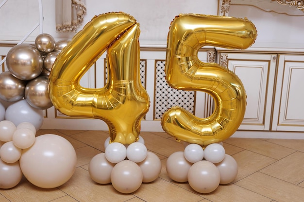 Decoração para o aniversário de 45 anos Números de balões de hélio