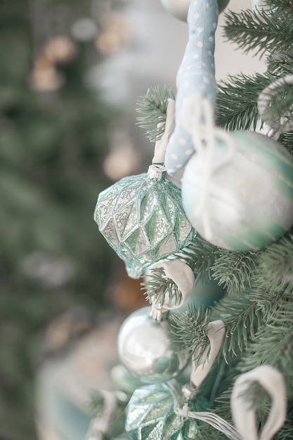 Decoración del árbol de navidad. Juguetes del árbol de navidad