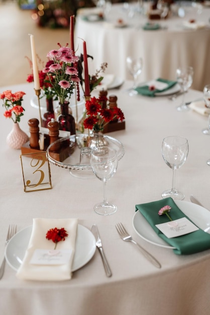 Decoración de boda con elementos naturales.