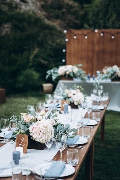 Decoración de bodas, mesa de bodas, florística de bodas.