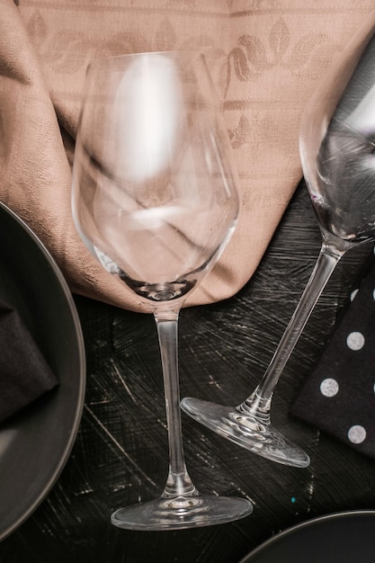 Foto decoración de mesa formal para la cena de vacaciones vajilla de lujo