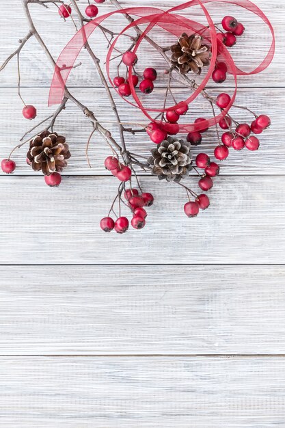 Foto decoración navideña en una mesa de madera