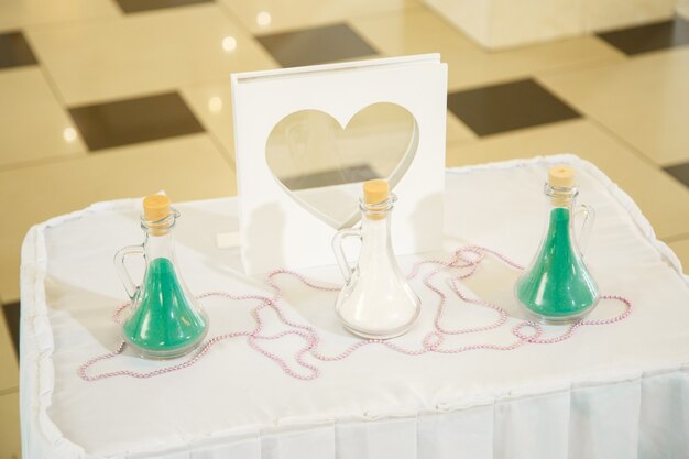 Foto decoraciones de boda el día de la boda para los recién casados.