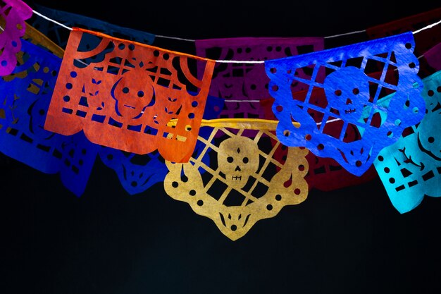 decoraciones de fiesta de papel picado