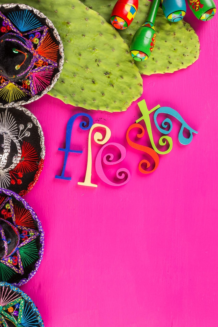 Foto decoraciones de mesa de colores tradicionales para celebrar la fiesta.