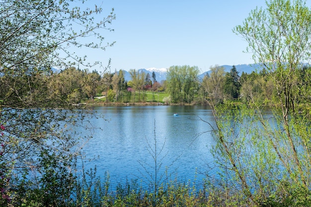 Deer Lake Park Seeufer Wunderschöne Landschaft von Burnaby British Columbia Kanada