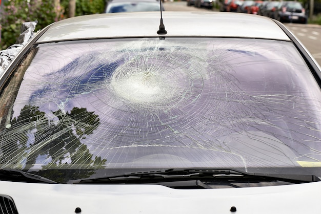 Defekte Auto-Windschutzscheibe