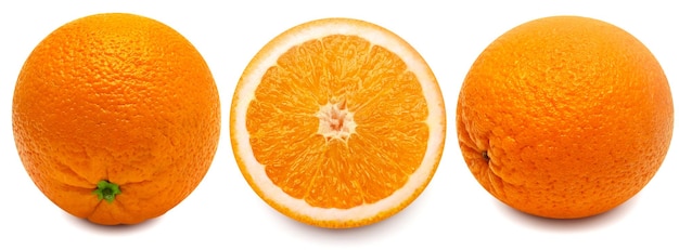 Definir fruta laranja inteira e fatia isolada em fundo branco conceito criativo de comida saudável suco natural vista superior plana