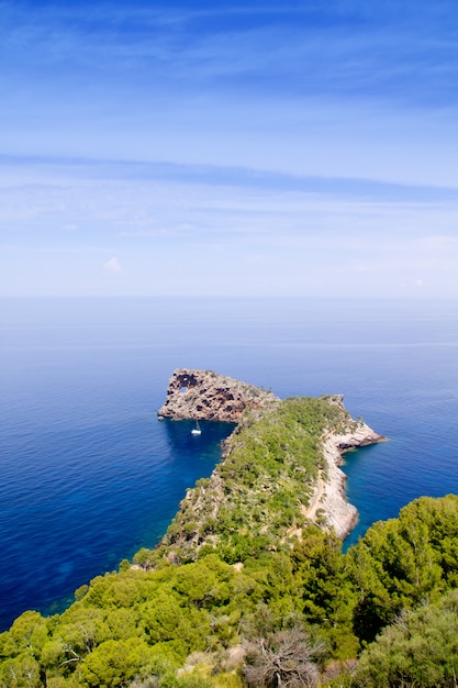 Foto deia sa foradada en mallorca mediterranea