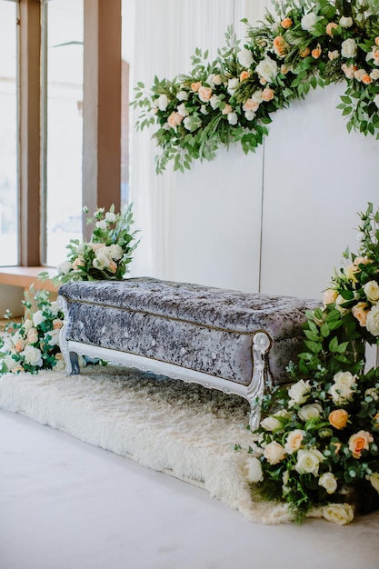 Dekoration von Blumen bei der malaysischen Hochzeit