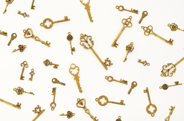 Dekorative Schlüssel in verschiedenen Größen, stilisierte Antike.