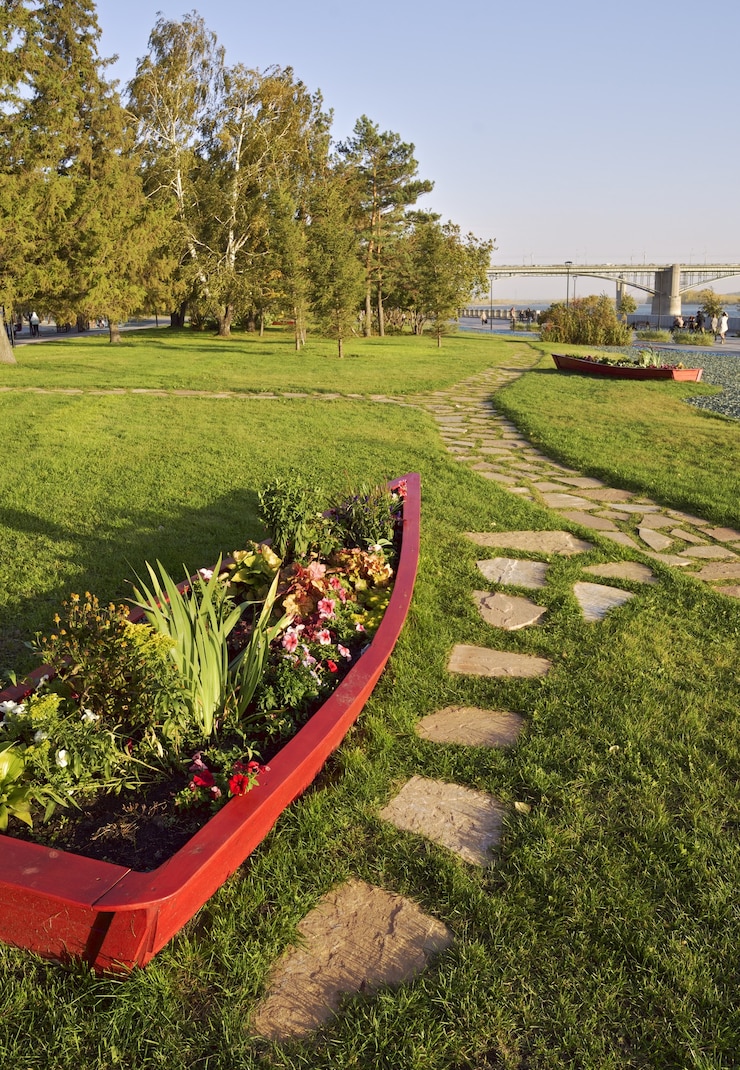Foto dekoratives boot im park