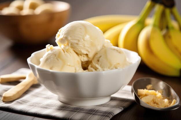 Delicia congelada Helado de banana dulce Disfruta de un postre cremoso, afrutado y refrescante que no contiene lácteos y es vegano IA generativa