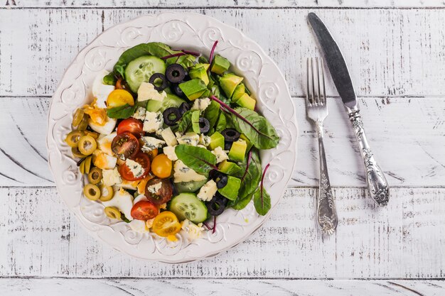 Deliciosa ensalada Cobb casera.