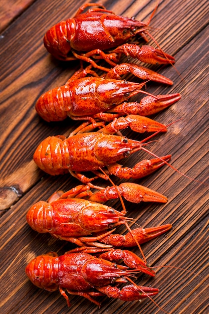 Deliciosa lagosta de frutos do mar pronta para ser cozida