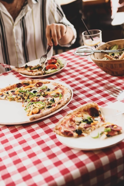 Deliciosa mezcla pizza comida italiana