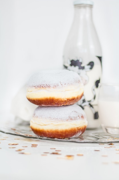 Foto deliciosa rosquilla de carnaval, dulce krof