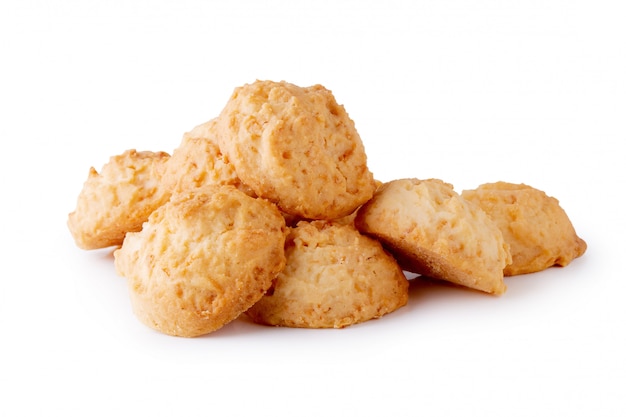 Deliciosas galletas de coco aisladas sobre un fondo blanco