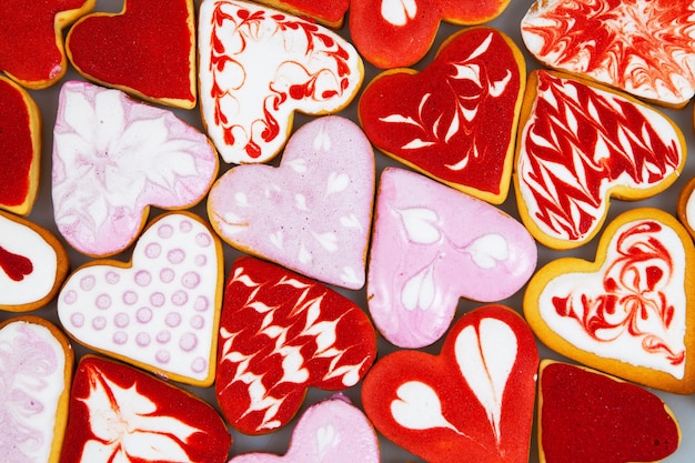 Deliciosas galletas en forma de corazón