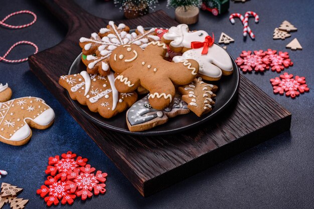 Deliciosas galletas de jengibre con miel, jengibre y canela