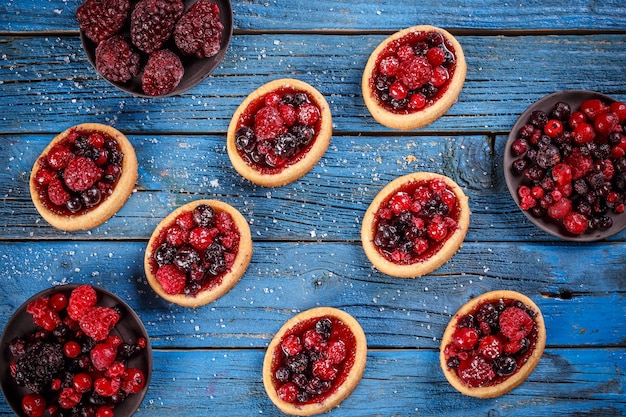 Deliciosas mini tartes de frutos silvestres