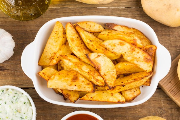 Deliciosas Patatas Frescas Al Horno Gajos De Patata Al Horno