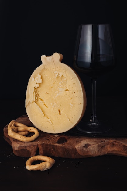 Delicioso Caciocavallo, um saboroso queijo tradicional da região de Puglia