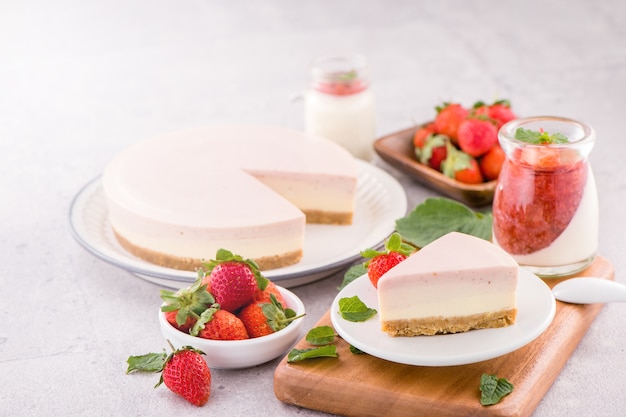 Delicioso y nutritivo pastel de fresas artesanal