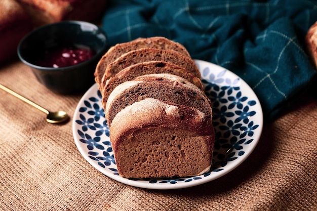 delicioso pan horneado de estética natural