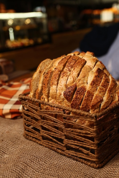 delicioso pan horneado de estética natural