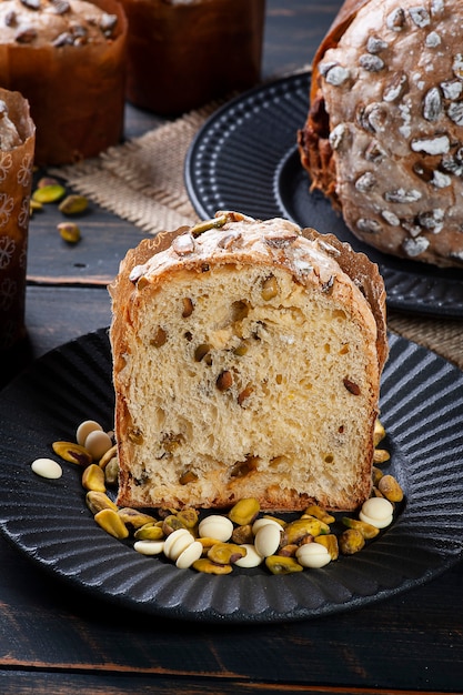 Delicioso panetone caseiro com fermentação natural.